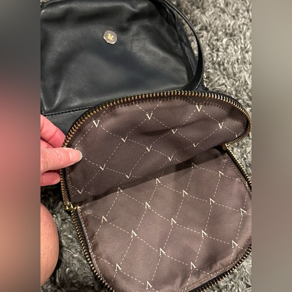 Vince Camuto Bailey leather bag - Picture 5 of 6